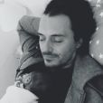 Marco Conti Sikic, le chéri d'Inna Modja, pose avec leur bébé sur Instagram, le 7 janvier 2020.
