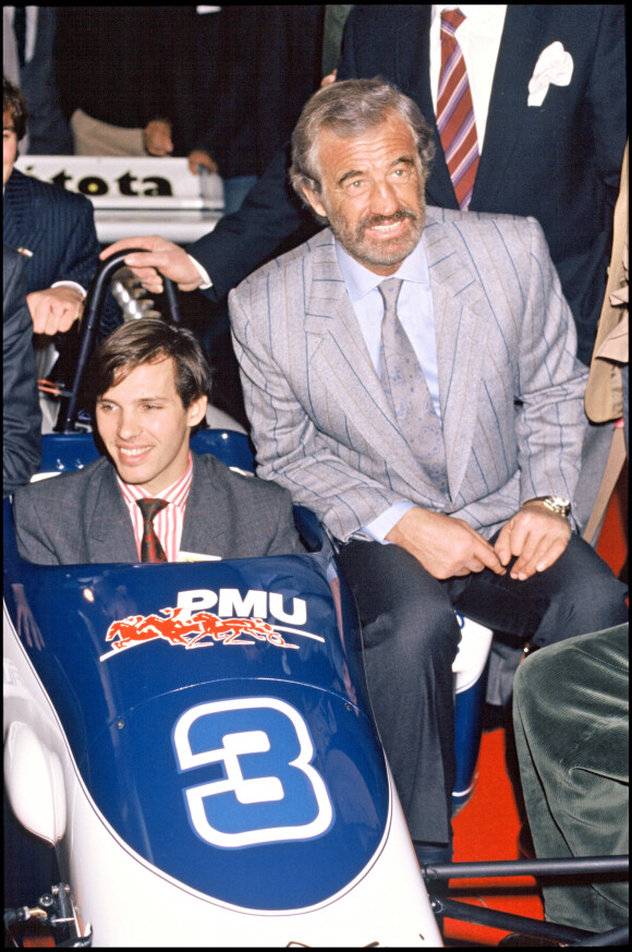 Jean Paul Belmondo avec son fils Paul le 11 mars 1988.