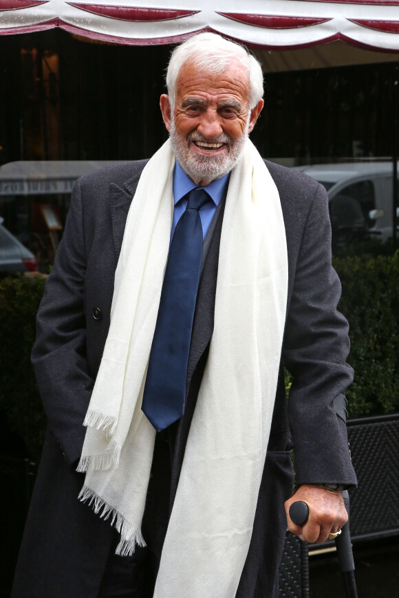 Jean-Paul Belmondo a fêté son 80e anniversaire au restaurant "La Gauloise" dans le 15e arrondissement de Paris. Le 9 avril 2013.