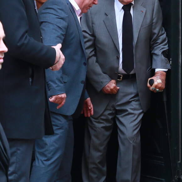 Jean-Paul Belmondo et sa fille Stella - Obsèques de Charles Gérard en la cathédrale arménienne Saint-Jean-Baptiste de Paris le 25 septembre 2019.
