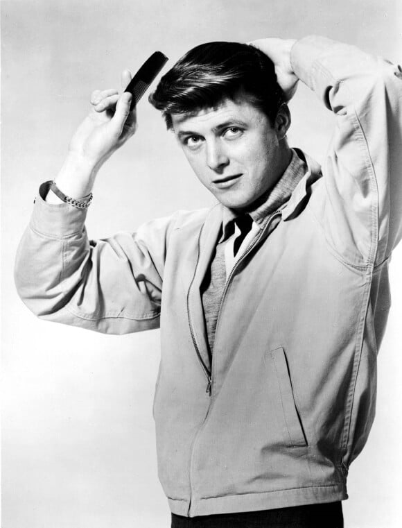 Décès de l'acteur Edd Byrnes ("Grease") à l'âge de 87 ans. Il a été rendu célèbre à l'adolescence grâce à son rôle dans la série des années 60, "77 Sunset Strip".