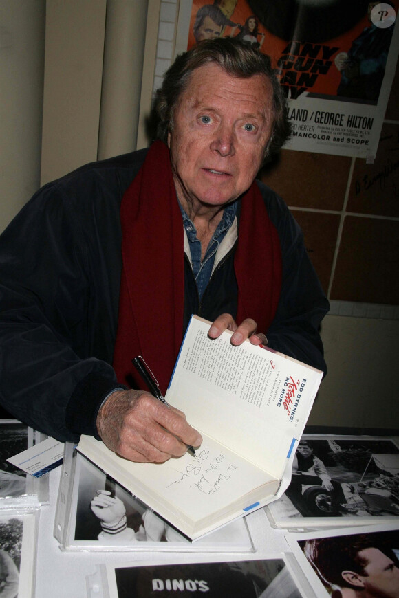 Décès de l'acteur Edd Byrnes ("Grease") à l'âge de 87 ans. Il a été rendu célèbre à l'adolescence grâce à son rôle dans la série des années 60, "77 Sunset Strip".