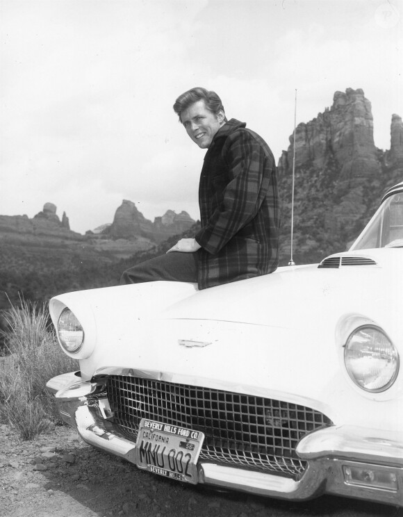 Décès de l'acteur Edd Byrnes ("Grease") à l'âge de 87 ans. Il a été rendu célèbre à l'adolescence grâce à son rôle dans la série des années 60, "77 Sunset Strip".