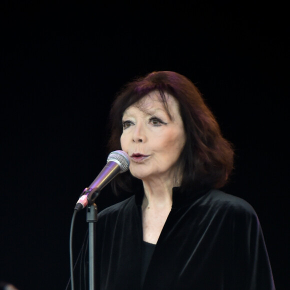 Juliette Gréco en concert lors de la Fête de l'Humanité 2015 à Paris, le 13 septembre 2015.