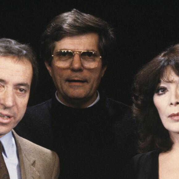 Archives -  En France, à Paris, Pierre Bouteiller, Jean-Christophe Averty et Juliette Gréco le 16 décembre 1983.