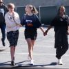 Exclusif - Zahara Joli Pitt, son frère Siloh et leur amie Millie Bobby Brown sont allés déjeuner dans le restaurant 'Mel's Dinner' à Los Angeles, le 1er juillet 2019.