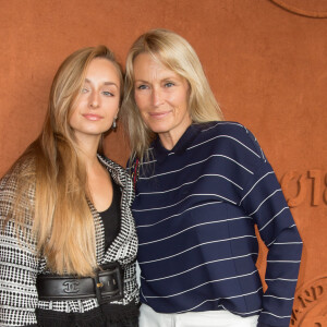 Emma Smet et Estelle Lefebure - Roland-Garros 2018. Paris. Le 6 juin 2018. @Nasser Berzane/ABACAPRESS.COM