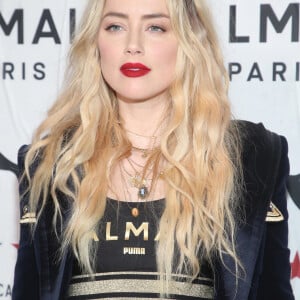 Amber Heard au photocall de la soirée "Puma x Balmain" à Los Angeles, le 21 novembre 2019.