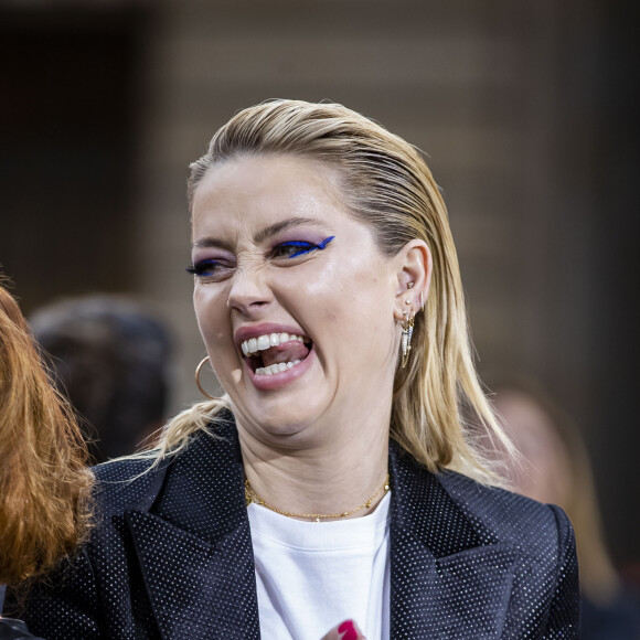 Amber Heard - Défilé L'Oréal Paris 2019 à la Monnaie de Paris le 28 Septembre 2019 pendant la fashion week. © Olivier Borde / Bestimage