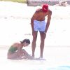 Kendall Jenner et son compagnon Ben Simmons - Exclusif - Les soeurs Kardashian passent la journée à la plage en compagnie de leurs compagnons et leurs amis à Puerto Vallarta au Mexique. Khloe a retrouvé sa taille de guèpe seulement 4 mois après la naissance de sa fille True... Le 15 août 2018
