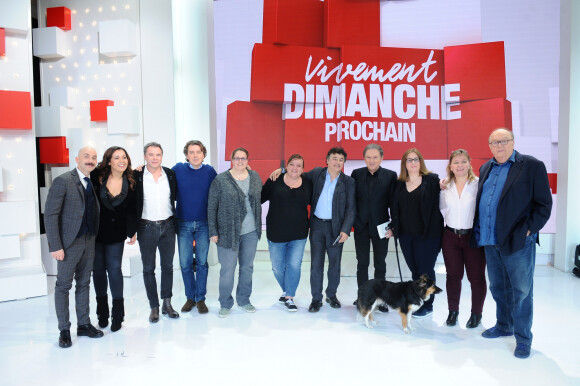 Exclusif - Viktor Vincent, Chimène Badi, Guillaume De Tonquedec, Alex Vizorek, Patrick Pelloux et ses collègues aides soignantes, Michel Drucker et Bernard Mabille dans "Vivement Dimanche prochain" présentée par M.Drucker et diffusée le 26 janvier 2020 sur France 2. Le 8 janvier 2020 © Guillaume Gaffiot / Bestimage