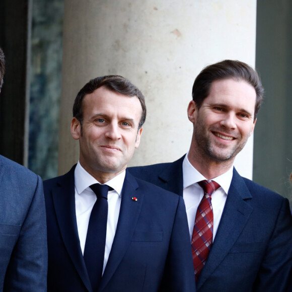 Xavier Bettel, premier ministre du Luxembourg, le président Emmanuel Macron, Gauthier Destenay, mari de Xavier Bettel, la première dame Brigitte Macron - Le président de la République et sa femme accueillent le président du conseil européen et le premier ministre du Luxembourg au palais de l'Elysée à Paris le 10 janvier 2020. © Hamilton / Pool / Bestimage