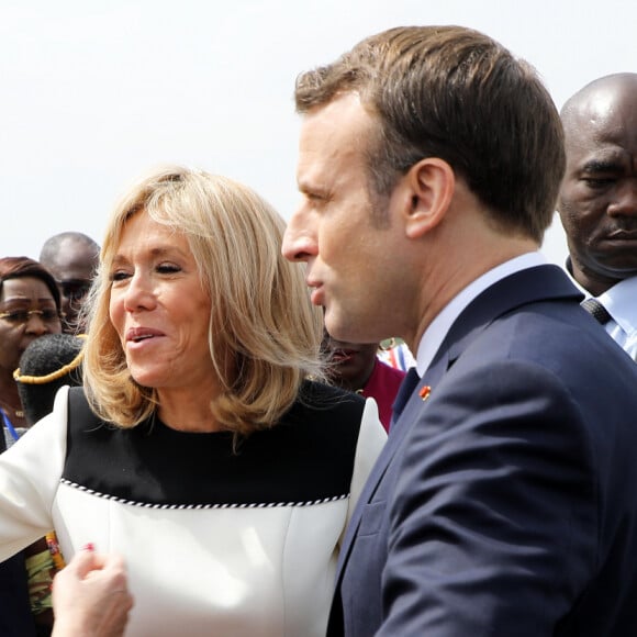 Alassane Ouattara, président de la République de Côte d'Ivoire, Dominique Ouattara, Première dame, Emmanuel Macron, président de la République française, Brigitte Macron, Première dame - Déplacement en Côte d'Ivoire - Arrivées à l'aéroport de Bouaké, le 22 décembre 2019. © Dominique Jacovides / Bestimage