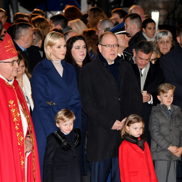 Le prince Albert II de Monaco, sa femme la princesse Charlene et leurs enfants le prince héréditaire Jacques et la princesse Gabriella durant la célébration de la Sainte Dévote, Sainte patronne de Monaco, à Monaco le 26 janvier 2020. © Bruno Bebert/Bestimage
