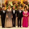 Le prince Guillaume de Luxembourg, la reine Mathilde de Belgique, le Grand-duc Henri de Luxembourg, le roi Philippe de Belgique et la grande-duchesse Maria Teresa assistent à un concert à Luxembourg le 16 octobre 2019.