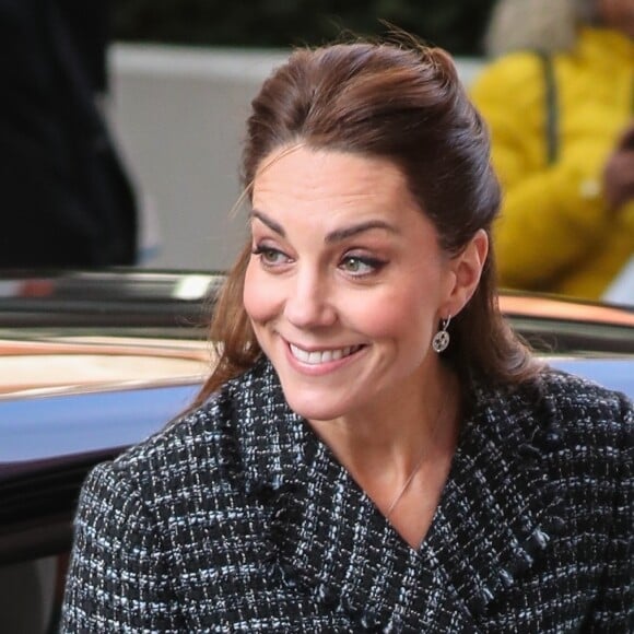 Kate Middleton, duchesse de Cambridge, visite un atelier du programme hospitalier de la National Portrait Gallery à l'hôpital pour enfants Evelina à Londres le 28 janvier 2020.