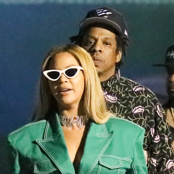 Exclusif - Beyoncé, Jay Z et leur fille Blue Ivy quittent le Hard Rock Stadium à l'issue du 54 ème Super Bowl à Miami, le 2 février 2020.