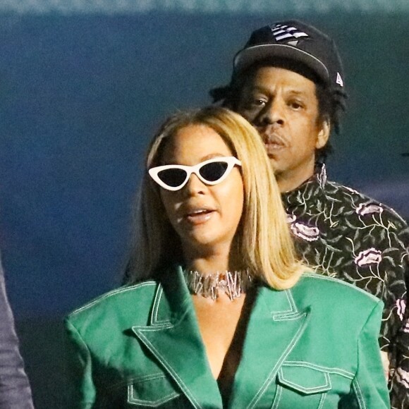 Exclusif - Beyoncé, Jay Z et leur fille Blue Ivy quittent le Hard Rock Stadium à l'issue du 54 ème Super Bowl à Miami, le 2 février 2020.