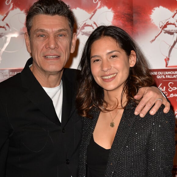 Marc Lavoine et sa compagne Line Papin au photocall de la générale de presse du spectacle musicale "Les Souliers Rouges" aux Folies Bergères à Paris, France, le 4 février 2020. © Veeren/Bestimage