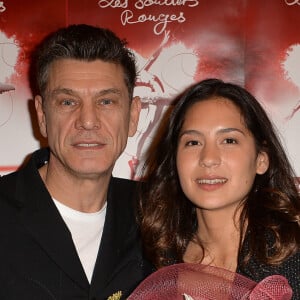 Marc Lavoine et sa compagne Line Papin au photocall de la générale de presse du spectacle musicale "Les Souliers Rouges" aux Folies Bergères à Paris, France, le 4 février 2020. © Veeren/Bestimage