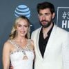 Emily Blunt et son mari John Krasinski - Photocall de la 24ème soirée des "Annual Critics's Choice Awards" à Santa Monica, le 13 janvier 2019