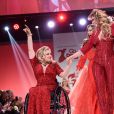 Ali Stroker et Shania Twain participent au défilé "Go Red For Women" de l'American Heart Association au Hammerstein Ballroom. New York, le 5 février 2020.