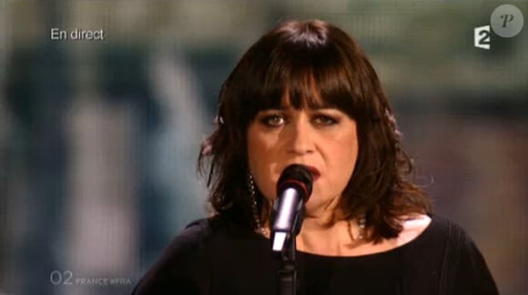 La Française Lisa Angell chante sur la scène de l'Eurovision 2015, le samedi 23 mai 2015 sur France 2.