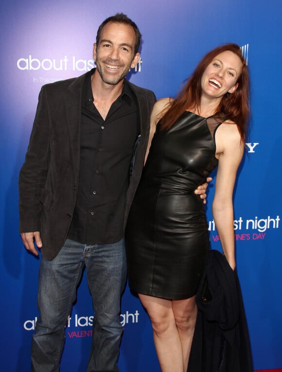 Bryan Callen et sa femme Amanda lors de l'avant-première du film About Last Night dans lequel il jouait, le 11 février 2014 à Los Angeles.