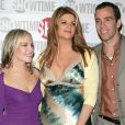  Bryan Callen avec Rachael Harris et Kirstie Alley en février 2005 à Los Angeles lors du lancement de la série Fat Actress. 