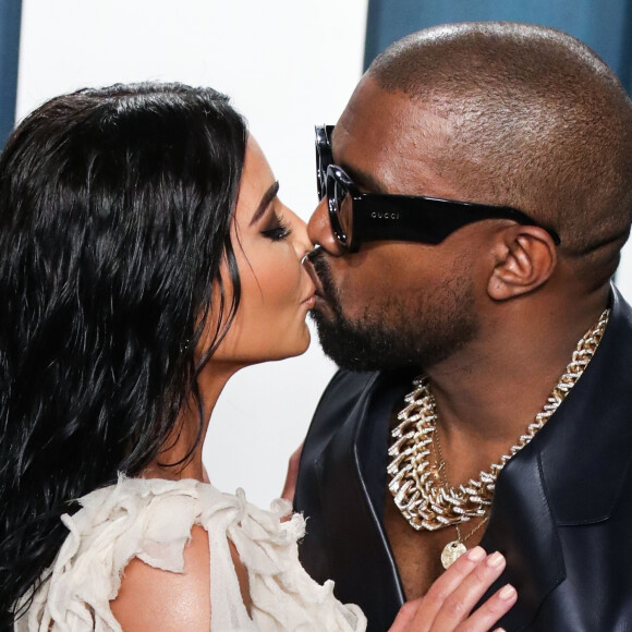 Kim Kardashian et son mari Kanye West - People à la soirée "Vanity Fair Oscar Party" après la 92ème cérémonie des Oscars 2020 au Wallis Annenberg Center for the Performing Arts à Los Angeles, le 9 février 2020.