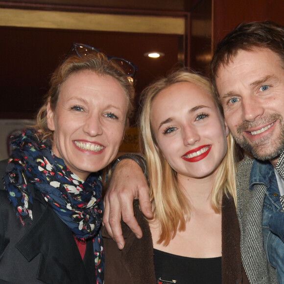 Alexandra Lamy, Chloé Jouannet et son père Thomas Jouannet - Représentation de la pièce "Les Monologues du Vagin" au théâtre le Comédia à Paris le 12 mars 2018. © Guirec Coadic/Bestimage