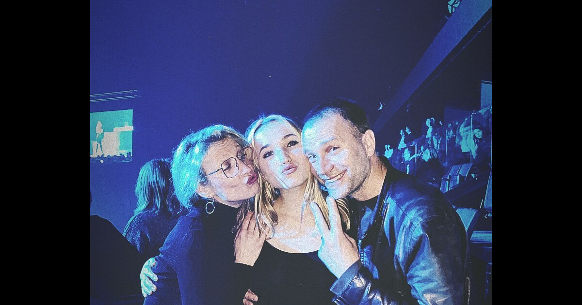 Alexandra lamy : déchaînée avec son ex et sa fille au concert d'angèle