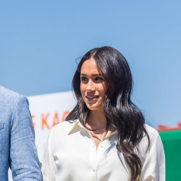 Le prince Harry, duc de Sussex, et Meghan Markle, duchesse de Sussex, visite l'association "Yes" (Youth Employment Service) qui oeuvre pour résoudre le problème du chômage des jeunes en Afrique du Sud. Johannesburg, le 2 octobre 2019.