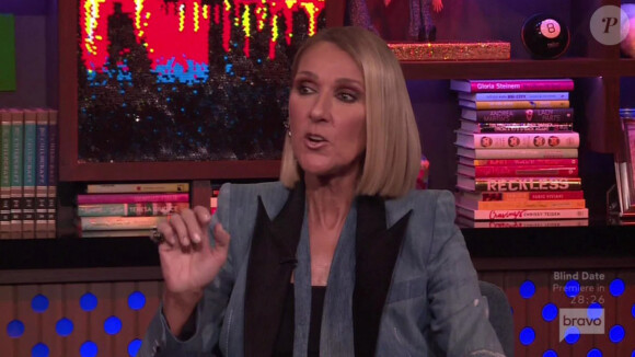 Céline Dion est sur le plateau de l'émission Watch What Happen Live. Elle révèle qu'elle n'a pas eu de compagnon depuis le décès de son mari en 2016.