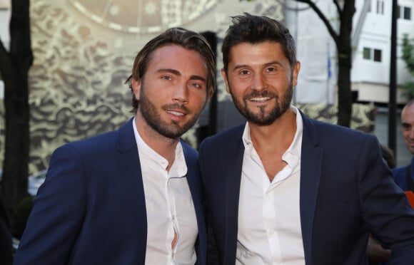 Christophe Beaugrand et son mari Ghislain Gerin aux arrivées de la 10ème édition du "Global Gift Gala" à l'hôtel Four Seasons George V à Paris, le 3 juin 2019. © Denis Guignebourg/Bestimage