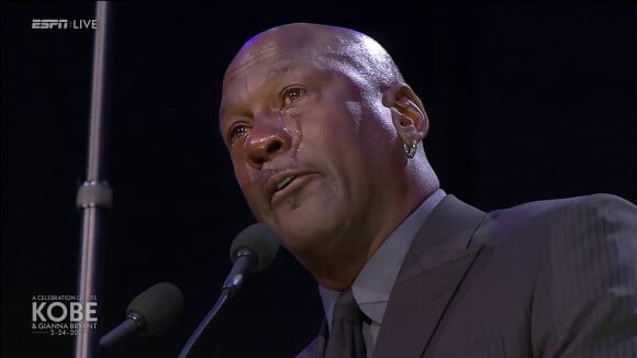 Hommage à Kobe Bryant – Michael Jordan en larmes : "C'était comme mon frère"