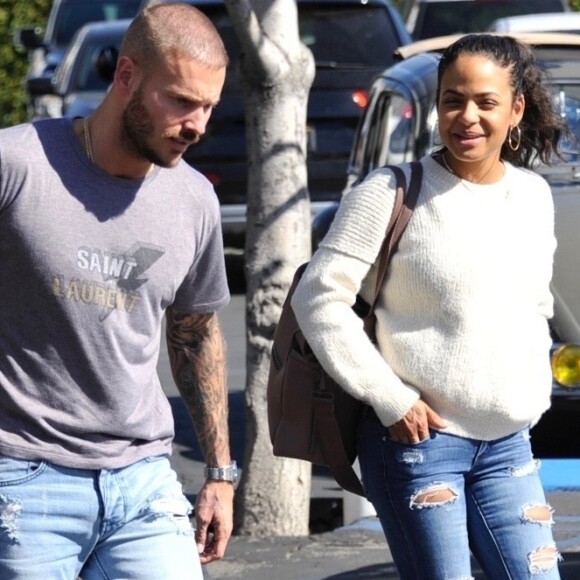 Matt Pokora et sa compagne Christina Milian se baladent avec leur fils Isaiah dans le quartier de West Hollywood à Los Angeles. La petite famille est allée déjeuner chez Fred Segal. Le 11 février 2020