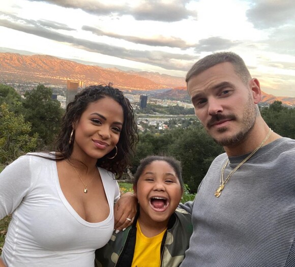 Violet (9 ans), la fille de Christina Milian, sur Instagram. Avec M. Pokora à Los Angeles. Février 2020.