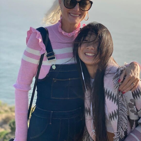 Laeticia Hallyday et sa fille Jade sur Instagram, le 9 février 2020.