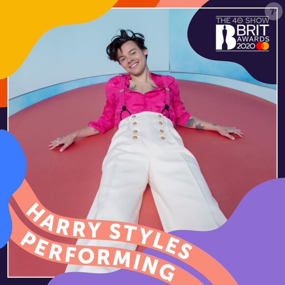 Harry Styles fait partie des artistes nommés aux 40e Brit Awards. Sur Instagram, le chanteur anglais a donné rendez-vous à ses fans pour la cérémonie, le 18 février 2020.