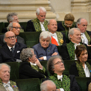 Jean-Michel Wilmotte, Roman Polanski, Yann Arthus-Bertrand, Farah Palhavi, Marc Ladreit de Lacharriere, Adrien Goetz, Marc Lambron, Jacques Perrin, Karim Aga Khan lors de la cérémonie d'installation de Frédéric Mitterrand à l'académie des Beaux-Arts à Paris, France, le 5 février 2020. © Veeren/Bestimage