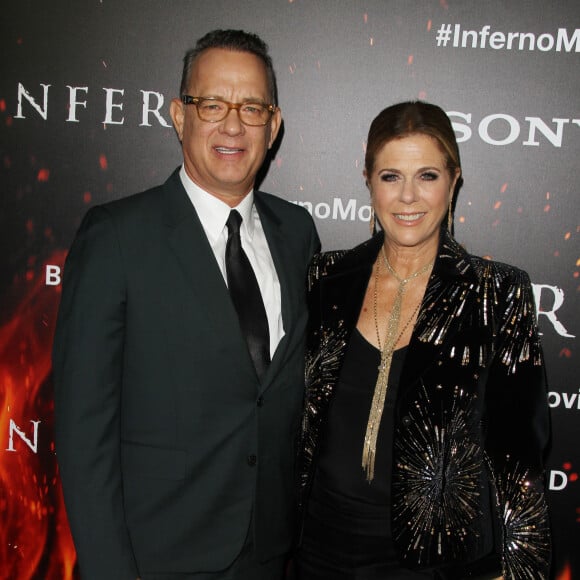 Tom Hanks et sa femme Rita Wilson à la première de Inferno au théâtre DGA à Los Angeles, le 25 octobre 2016