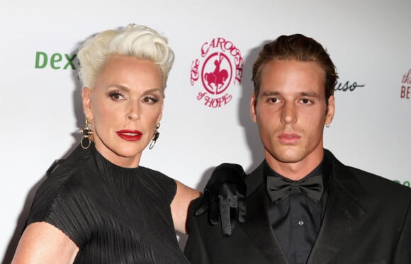 Brigitte Nielsen avec son fils Douglas Aaron Meyer - Les célébrités arrivent à la soirée "Carousel of Hope Ball" à l'hôtel Hilton à Beverly Hills le 6 octobre 2018.