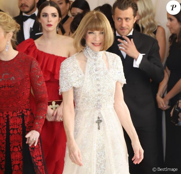 Anna Wintour au Met Gala 2018, vernissage de l'exposition 'Heavenly Bodies: Fashion and the Catholic Imagination' à New York, le 7 mai 2018.