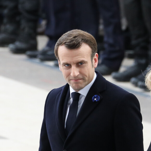 Le président Emmanuel Macron, la première dame Brigitte Macron lors de la cérémonie à l'occasion de la première journée nationale d'hommage aux victimes du terrorisme sur l'Esplanade du Trocadero à Paris le 11 mars 2020. © Stéphane Lemouton / Bestimage