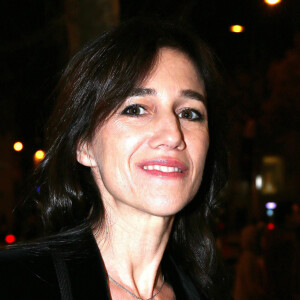 Charlotte Gainsbourg - Arrivée des people à l'avant-première du film "Mon chien stupide" au cinéma UGC Normandie à Paris, le 22 octobre 2019. © Jonathan Rebboah/Panoramic