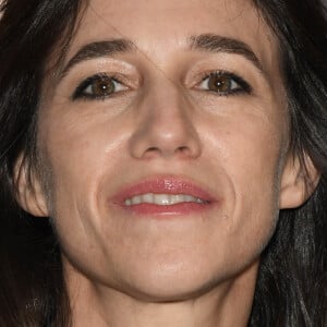 Charlotte Gainsbourg - Avant-première du film "Mon chien stupide" au cinéma UGC Normandie à Paris, le 22 octobre 2019. © Coadic Guirec/Bestimage