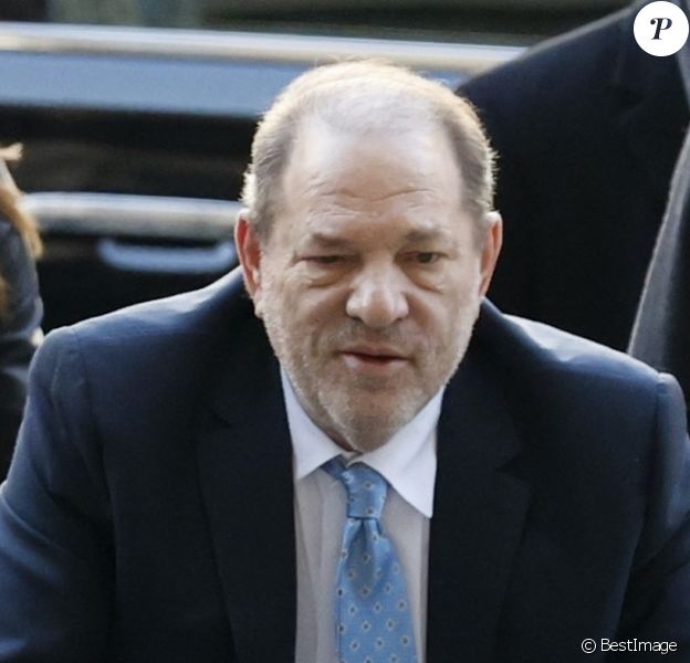Harvey Weinstein, avec son avocate Donna Rotunno, le 24 février 2020 à la Cour suprême de l'État de New York pour son procès pour viol et agression sexuelle. Il a été reconnu coupable de deux des cinq chefs d'accusation qui pesaient sur lui.