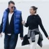 Exclusif - Teri Hatcher profite d'un rendez-vous romantique avec un homme mystérieux sur la plage de Malibu, Los Angeles, Californie. Le 7 mars 2020.