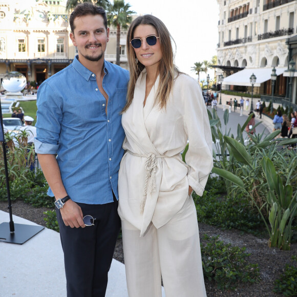 Juan Arbelaez et Laury Thilleman - Personnalités sur la place du Casino de Monte-Carlo dans le cadre de la seconde édition des Influencer Awards à Monaco, le 5 octobre 2019. © Olivier Huitel / Pool Monaco / Bestimage